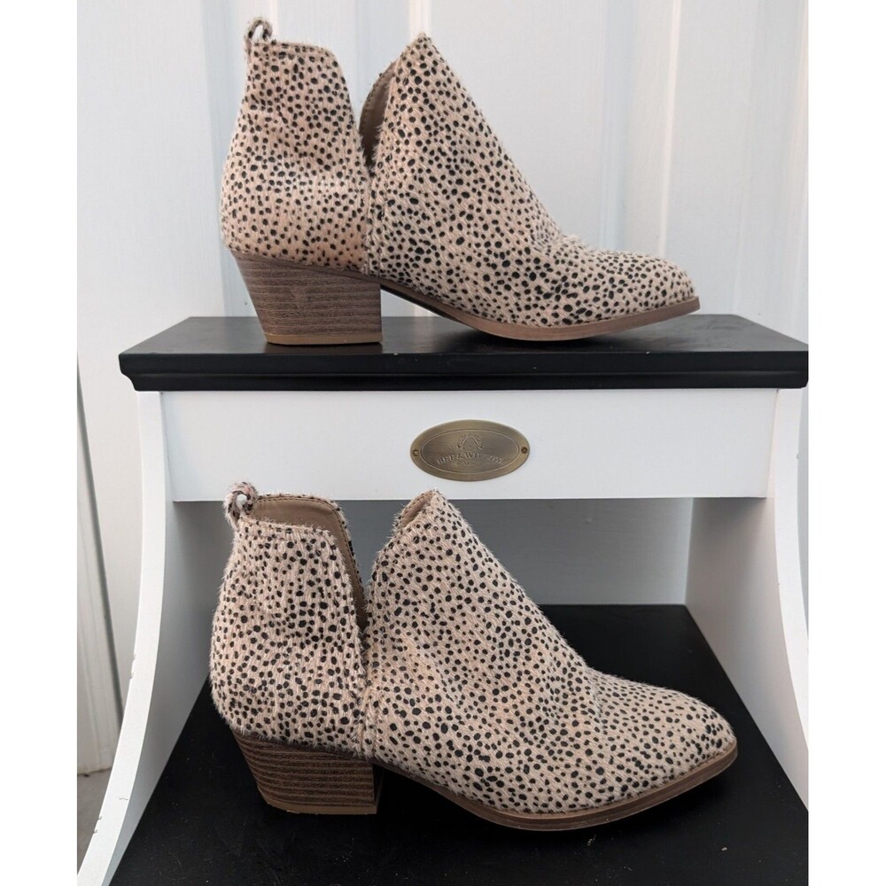 CL by Laundry Women's 7.5 Faux Hide Leather Cheetah Print Slip-On Ankle Booties